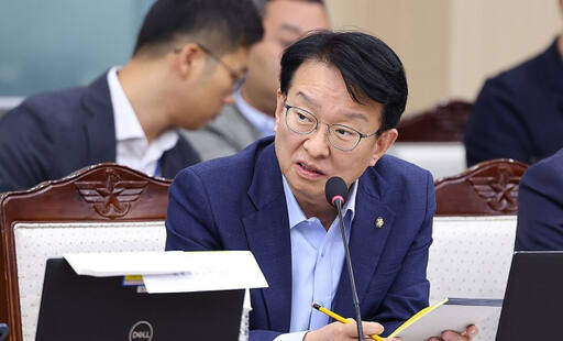 권칠승 수석대변인. 연합뉴스