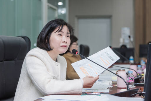 황세주 경기도의회 보건복지위원회 의원이 22일 제373회 임시회 1차 회의에서 발언을 하고 있다. 경기도의회 제공