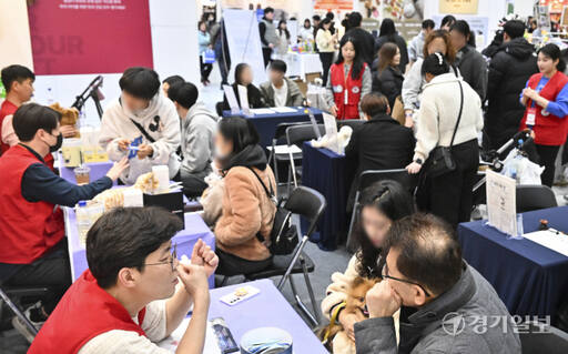 평일에도 애견인들 '북적북적' 케이펫페어 [포토뉴스]