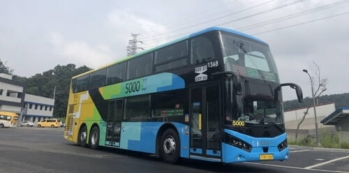 5000번 버스의 모습. 사진은 기사와 직접적 연관 없음. 경기일보DB