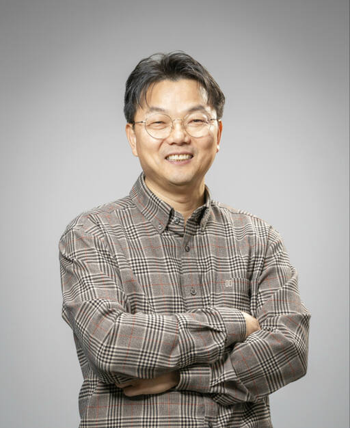 (사)파주출판문화정보국가산업단지 입주기업체협의회 제 9대 회장에 정병철 아르디움 대표가 선출됐다. 파주출판문화정보국가산업단지 입주기업체협의회 제공