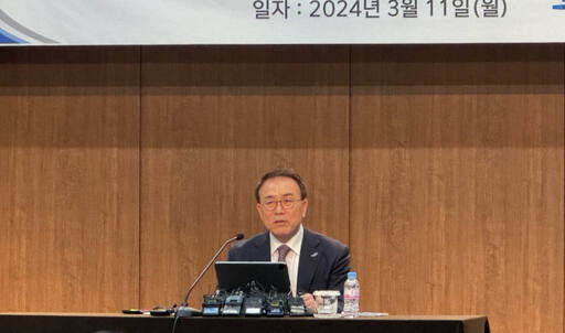 조용병 은행연합회장이 11일 은행연합회에서 열린 기자간담회에서 모두발언을 하고 있다. 김수정 기자