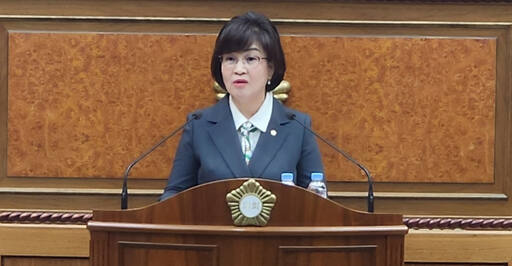 정미영 의원이 5분 자유발언을 하고 있다. 김창학 기자