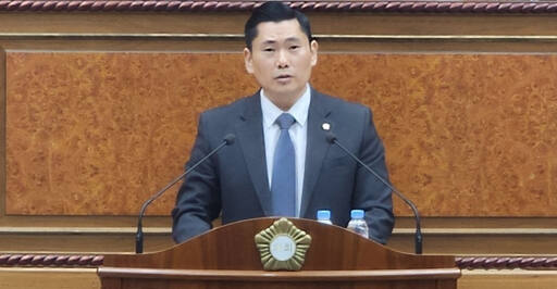 김지호 의원이 5분 자유발언을 하고 있다. 김창학 기자