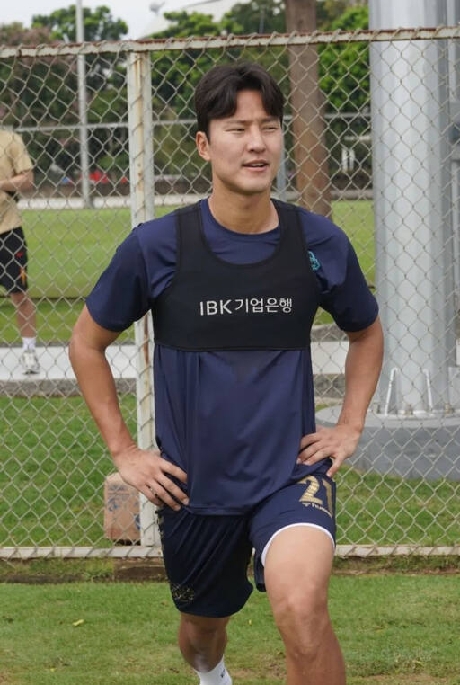 프로축구 K리그1 수원 FC의 중앙 수비수 권경원. 수원FC 제공