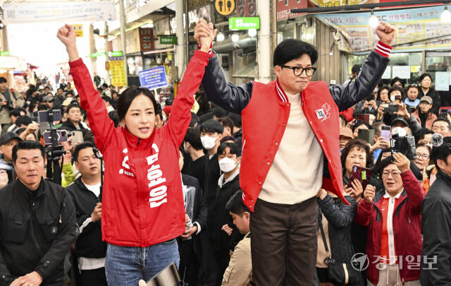 국민의힘 한동훈 비상대책위원장, 오산 오색시장 방문 [포토뉴스] [나급, 현장풀, 홍기웅 사진]
