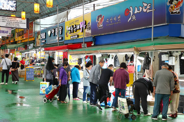 의왕 도깨비시장 의왕시 제공