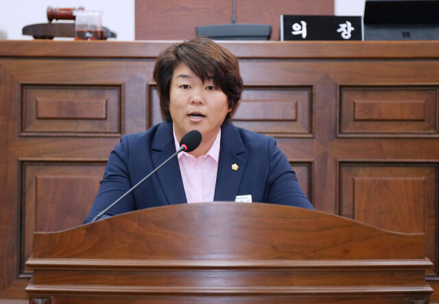 결의안을 대표 발의한 하남시의회 박선미 의원. 하남시의회 제공