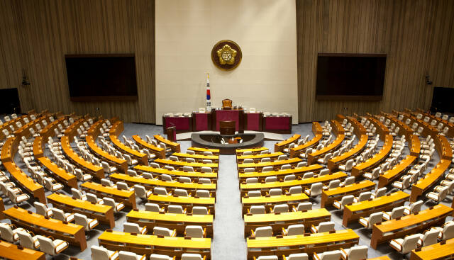 인천시선거관리위원회가 지역구 후보자만 추천한 정당(지역구정당)과 비례대표 후보자만 추천한 정당(비례정당)의 상호 간 선거운동 기준을 공개했다. 경기일보 DB