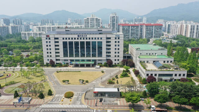 안양시청 전경. 안양시 제공