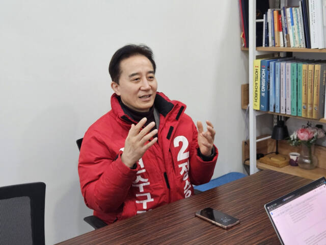 국민의힘 정승연 연수갑 후보가 승기천 국비확보와 유터기업 지원 등 ‘3대 입법 비전’ 법안을 발의 한다고 25일 밝혔다. 정 후보 캠프 제공