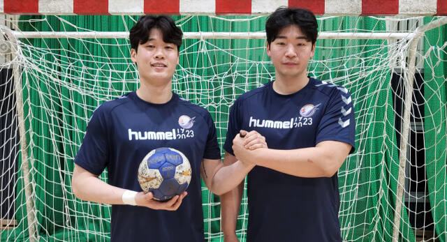 하남시청의 상승세를 이끌고 잇는 ‘쌍포’ 신재섭(왼쪽)과 박광순.임창만 기자