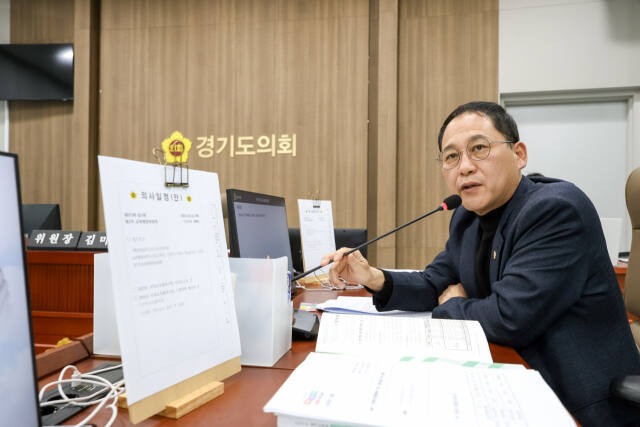 안광률 경기도의회 교육행정위원회 부위원장. 경기도의회 제공