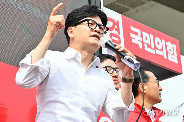 국힘 한동훈 선거총괄선대위원장, 용인 후보들 지원유세 [포토뉴스]