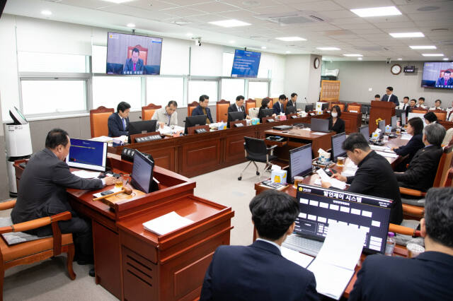 17일 경기도의회 안전행정위원회 제374회 임시회 제1차 회의