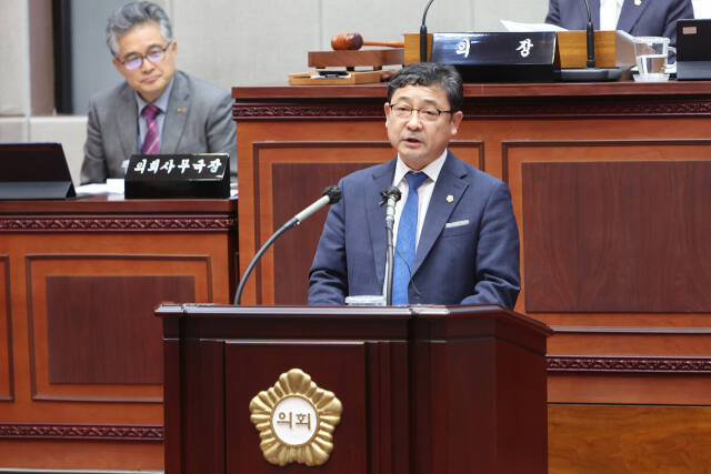 김선옥 시의원이 19일 폐회한 시흥시의회 제315회 임시회에서 5분 자유발언을 하고 있다. 시흥시의회 제공