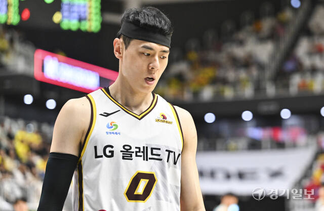 KT, LG에 89-80으로 4차전 승리 [포토뉴스]