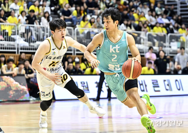 KT, LG에 89-80으로 4차전 승리 [포토뉴스]
