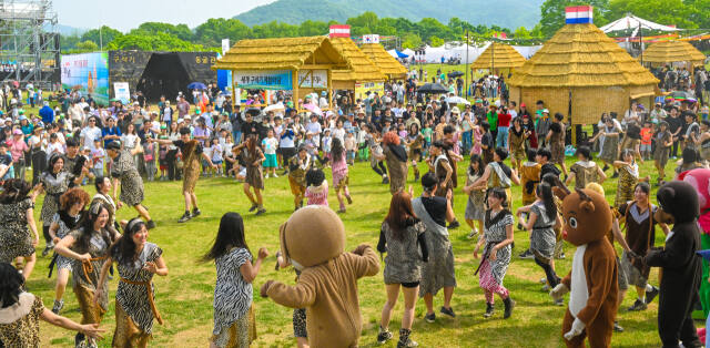 사진으로 보는 '연천 구석기축제' 둘째 날 [포토뉴스]