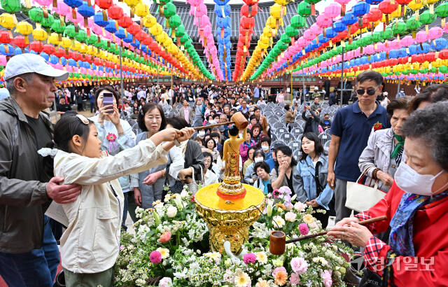 화성 용주사, 부처님오신날 봉축법요식 [포토뉴스]