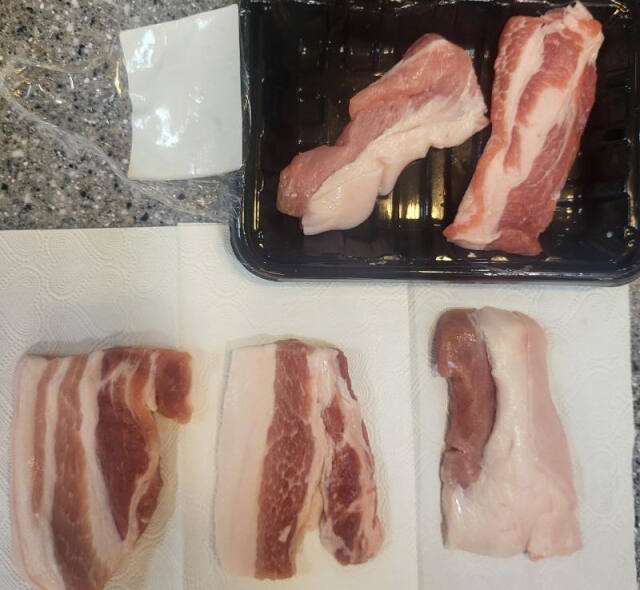 논란이 된 비계 삼겹살. 보배드림 갈무리