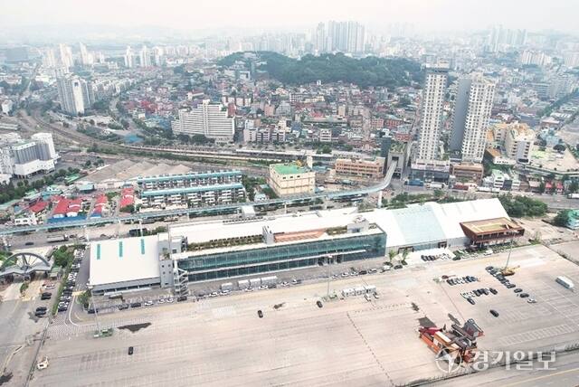인천 중구 내항 1∙8부두 일대와 개항장 거리 모습. 경기일보 DB