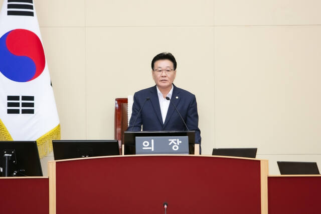 최성운 의장.부천시의회 제공.