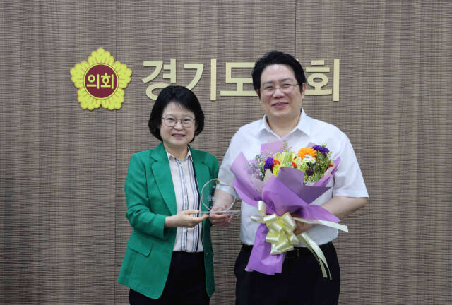 김현석 의원이 경기도의회 교육행정위원회 의정 대상을 수상했다. 경기도의회 제공