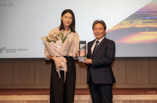인천국제공항공사는 26일 공항공사 청사에서 배구 여제 김연경을 인천국제공항 명예홍보대사로 위촉했다. 공항공사 제공
