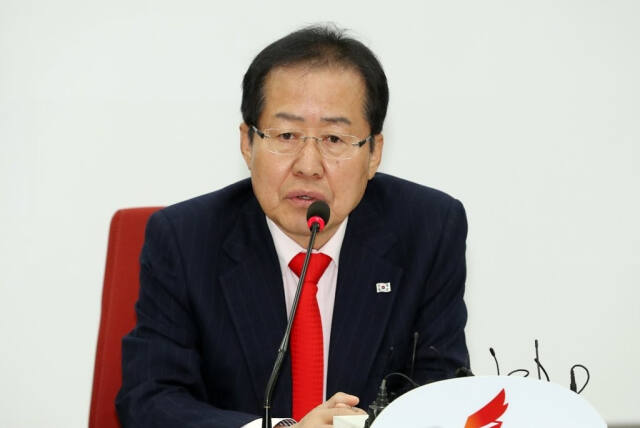 2018년 3월 14일 자유한국당 시절 홍준표 대표. 연합뉴스