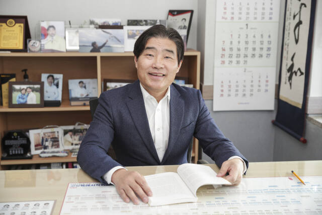 김운남 고양특례시의회 의장. 시의회 제공