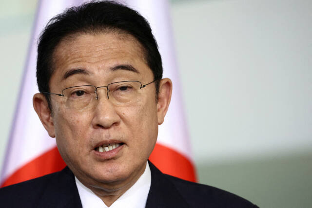 기시다 총리가 집권 자민당 총재 선거에 출마하지 않겠다는 의사 표시를 했다. 연합뉴스 제공