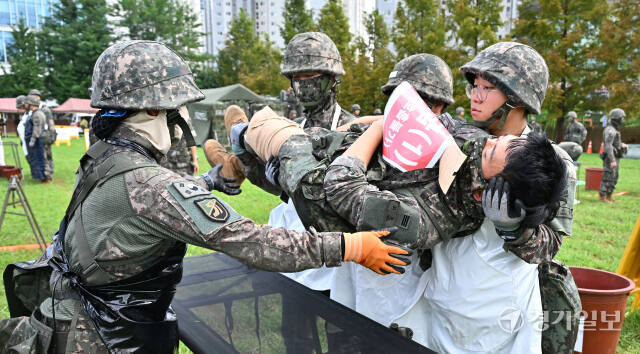 을지연습, 화생방 풍선 테러 상황 합동대응훈련 [포토뉴스]