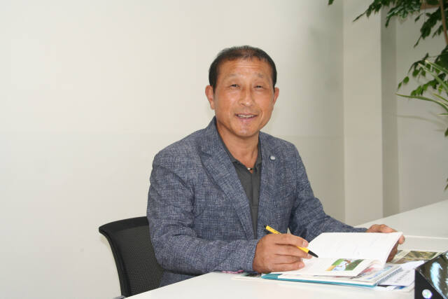 이철경 오산 초평동 주민자치회장. 강경구기자