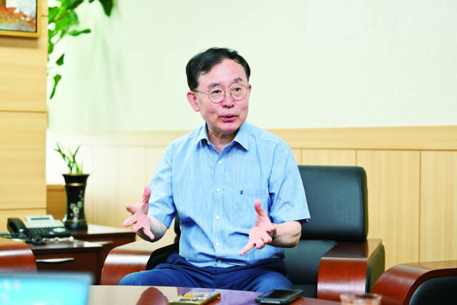 전무수 인천신용보증재단 이사장. 조병석기자