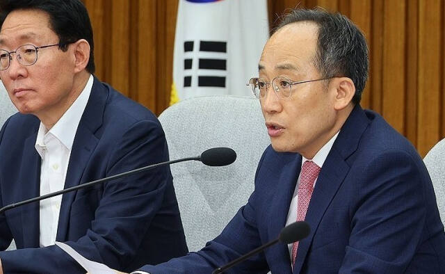 국민의힘 추경호 원내대표가 10일 오전 국회에서 열린 원내대책회의에서 발언하고 있다. 연합뉴스