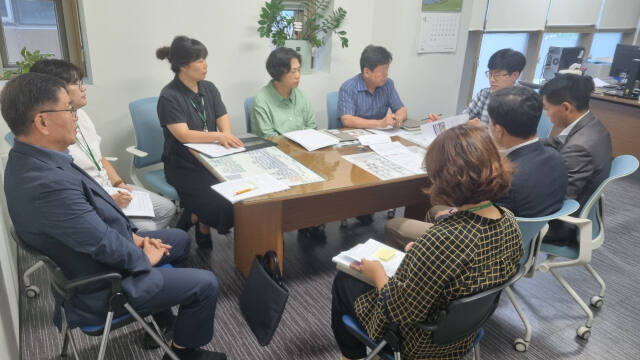 인천 중구가 전자담배 행사개최 방지를 위해 대책 회의를 하고 있다. 중구청 제공