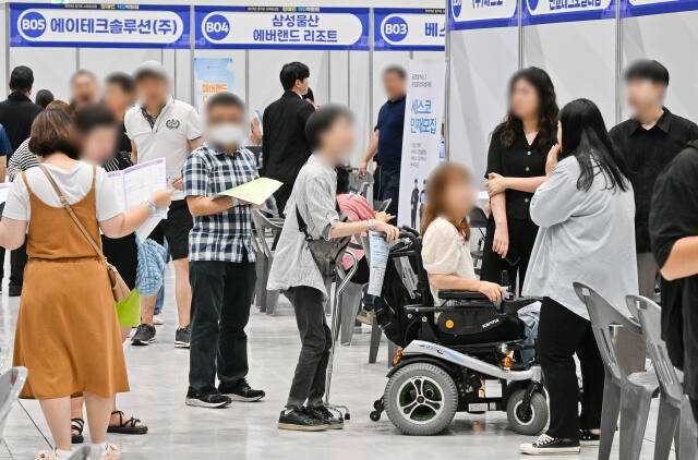 지난해 9월 개최된 경기도 장애인 취업 박람회. 윤원규기자