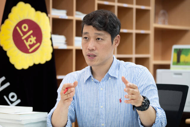 이용창 인천시의회 교육위원장(국민의힘·서구2). 인천시의회 제공