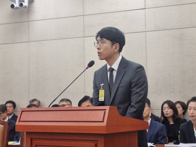 10일 국회 보건복지위원회 식품의약품안전처 국정감사에서 김재성 인천참사랑병원 진료과장이 현장 애로사항 등을 설명하고 있다. 독자 제공