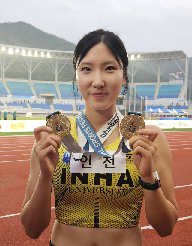제105회 전국체육대회 육상 여자 대학부 400m 계주와 100m에서 금메달을 획득한 안영훈(인하대). 박귀빈기자