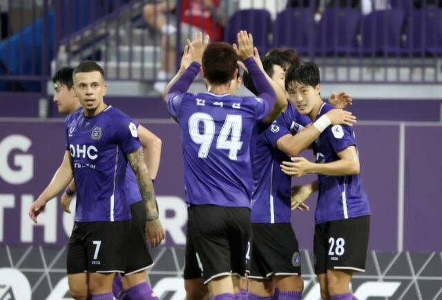 프로축구 K리그2 1위인 FC안양은 잔여 4경기서 호성적을 통해 선두 자리를 지켜 K리그1 ‘다이렉트 승격’을 원하고 있다. FC안양 제공