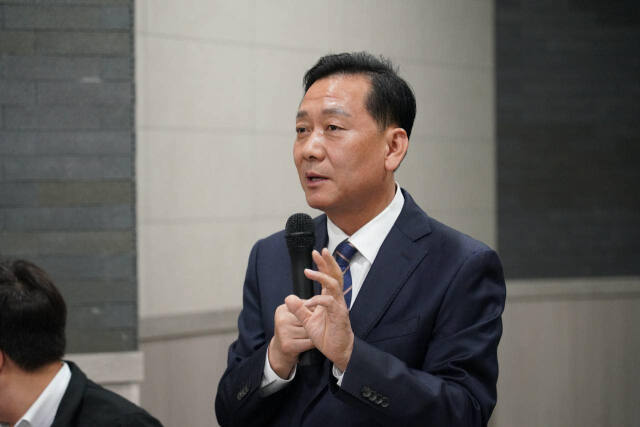 이광재 전 국회 사무총장. 페이스북 캡처