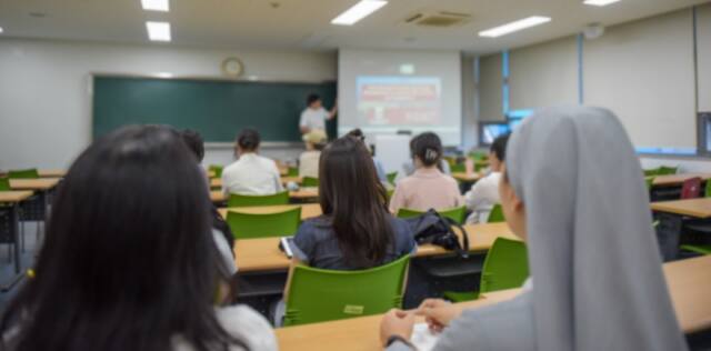 대구사이버대학교 언어치료학과 학생들이 강의를 듣고 있다. 대구사이버대학교