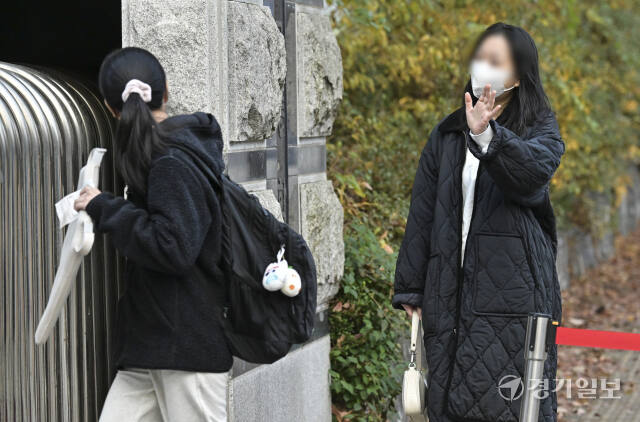 2025학년도 대학으로 가는 수능시험 시작 [포토뉴스]