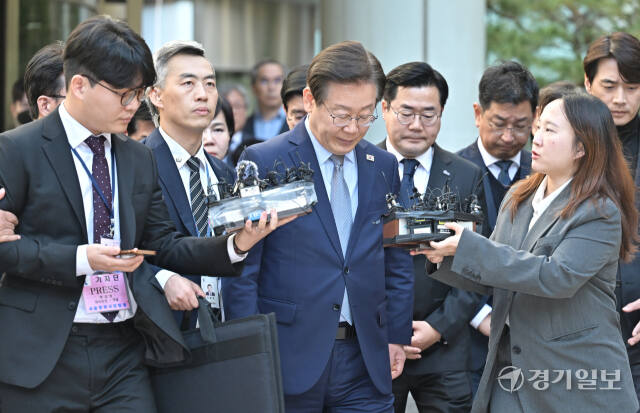 이재명 대표,1심 선고 '징역 1년, 집행유예 2년' [포토뉴스]
