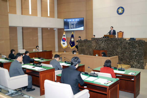 이천시의회가 내년도 산림살이 심의 등을 하기 위해 제250회 제2차 정례회를 개회했다. 이천시의회 제공