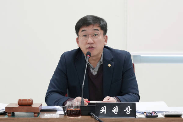 하남시의회 자치행정위원회 임희도 위원장. 하남시의회 제공