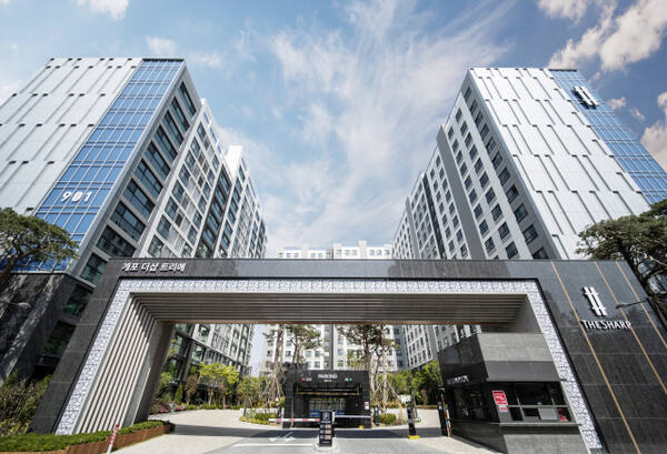 포스코이앤씨가 지난 2021년 준공한 서울 강남구 ‘개포우성 9차아파트(개포 더샵 트리에)’ 전경. 포스코이앤씨 제공