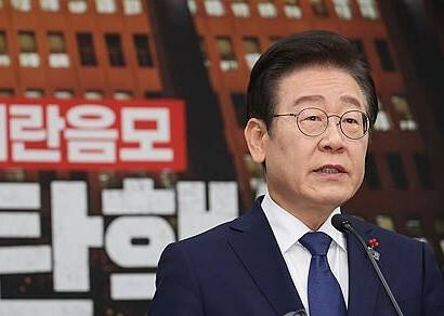 더불어민주당 이재명 대표가 6일 오전 서울 여의도 국회에서 비상계엄 사태 관련 특별성명을 발표하고 있다. 연합뉴스